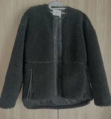 HYKE FAUX SHEARING JACKET