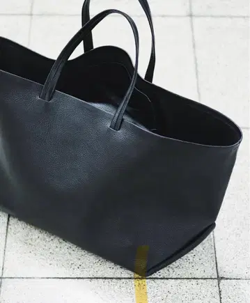 홍고 치카코 씨 Y'SACCSxC 콜라보 천연 가죽 백 Large