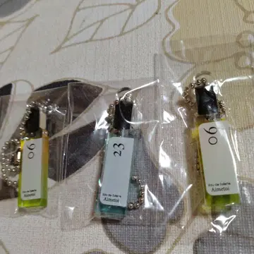 에메토와 가챠가챠 키링 3개 세트