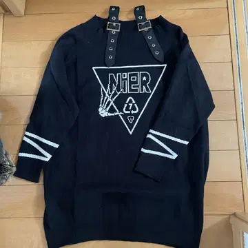 니얼클로징 NieR 니트 시착만 한 상품