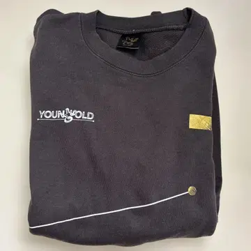 YOUNGOLD 크루넥 맨투맨 블랙