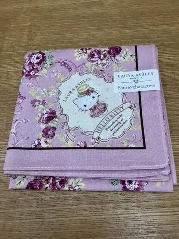 LAURA ASHLEY 손수건 HELLO KITTY 핑크