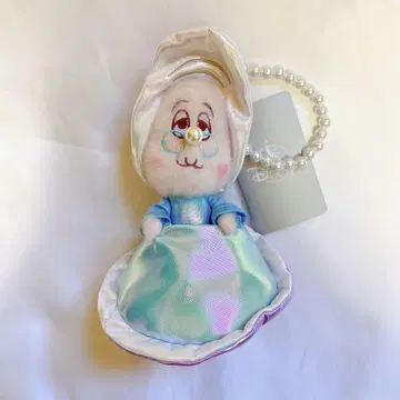 디즈니 스토어 영 오이스터 봉제 인형 키링 할머니 굴