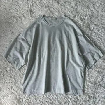 새상품급 에부르 ebure 론 헤르만 티셔츠 화이트 그린 민트 그린 M