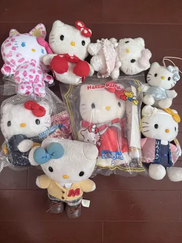 헬로키티 봉제 인형 지역별 모음 정크제품
