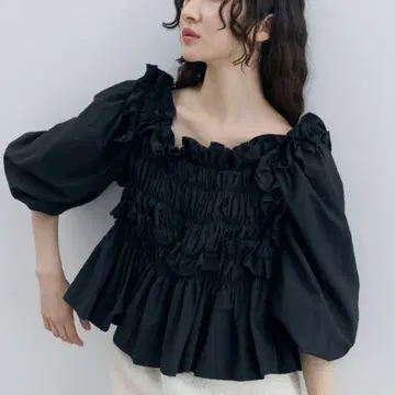 PERNA/개더 프릴 블라우스