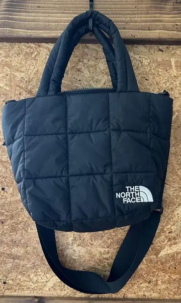 THE NORTH FACE 블랙 숄더백