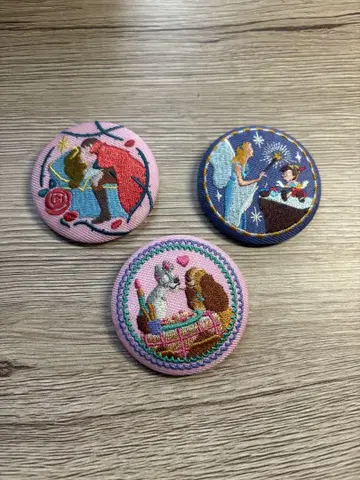 Disney Characters 자수 캔뱃지