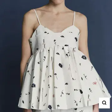B. BLOOMY BUSTIER bibiy