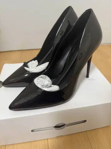 ALDO 파티용 힐 펌프스