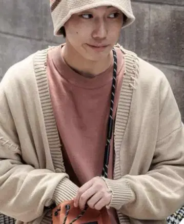 niko and - 데미지 페니트 가디건 L