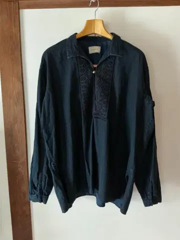 25SS SARTO EMBROIDERY PULL OVER 사르토