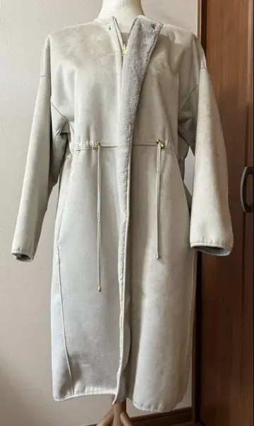 새상품급 스웨이드 느낌 롱 코트 사이즈 F