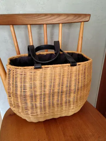 북유럽, 가죽 핸들 바스켓백 미사용 새상품급