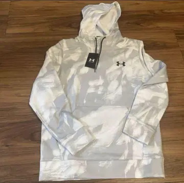 UNDER ARMOUR 저리 상의 (택 포함 새상품)