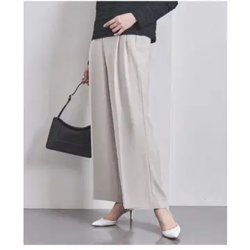 2턱 와이드 팬츠 유나이티드 애로우즈