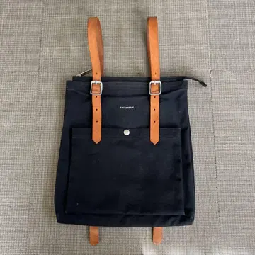 마리메꼬 캔버스 백팩 블랙 가죽