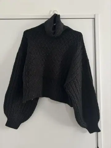 블랙 케이블 니트 터틀넥 스웨터 ZARA