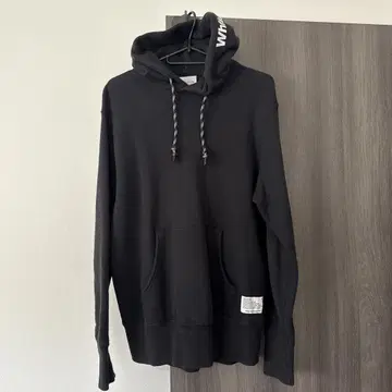 White Mountaineering 후드 부착 후드티 M