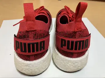 PUMA 레드 스니커즈