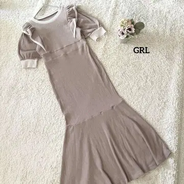 그레일 GRL 리브 베이지 핏앤플레어 드레스 M