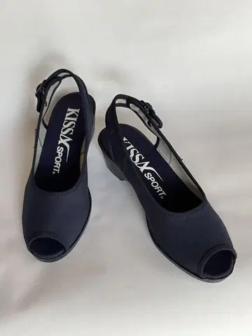 인기 상품 새상품급 KISSA SPORT 샌들 네이비 23cm 일본제