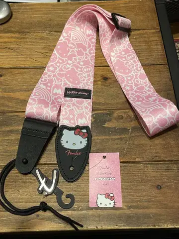 fender hallo kitty 스트랩
