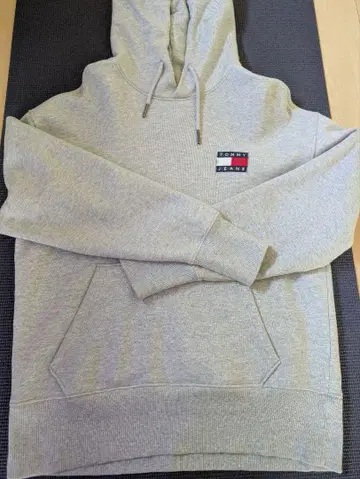 TOMMY JEANS 그레이 후드 부착 후드티 S