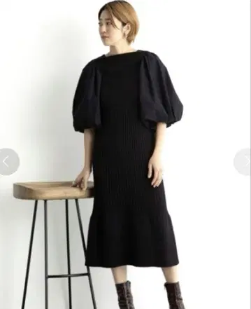 styling/케이시라하타 볼륨 슬리브 니트 원피스 2WAY 블랙