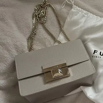 훌라 FURLA 메트로폴리스 숄더백 체인 숄더 새상품