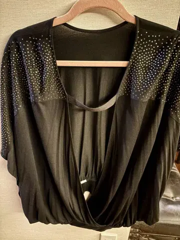 [ 새상품급 ] haute hippie 스톤 장식 블랙 튜닉 OS