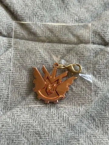 극장판 가면라이더 빌드 메탈 참 컬렉션 크로즈