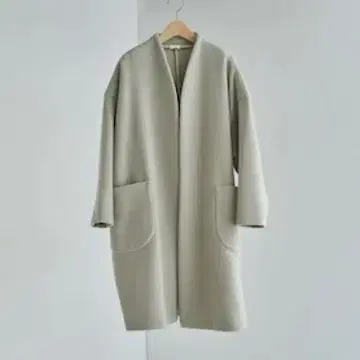 새상품 레어 CLASKA HAU melton 코트
