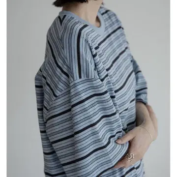 NOKCHA accent border over tee 녹차 티셔츠