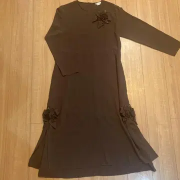 Lassiette 브라운 원피스 꽃 장식 포함