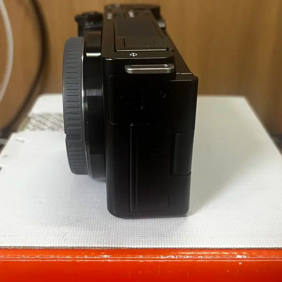 소니 ZV-E10 크롭바디 zve10