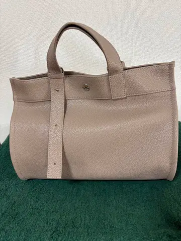 새상품급 [ H.V.F.N ] 가죽 백 루나 토프