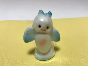 진주 코너 플로키 클리오네 우오즈 수족관