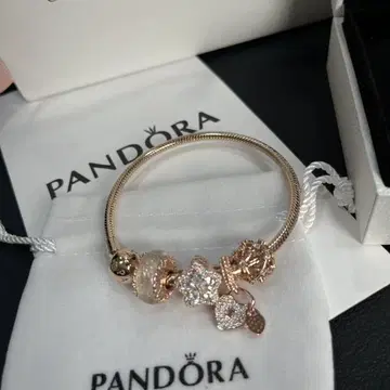 PANDORA 로즈 골드 팔찌 하트형