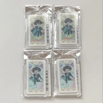 퀴즈노크 TDC 아크릴 참 fkr