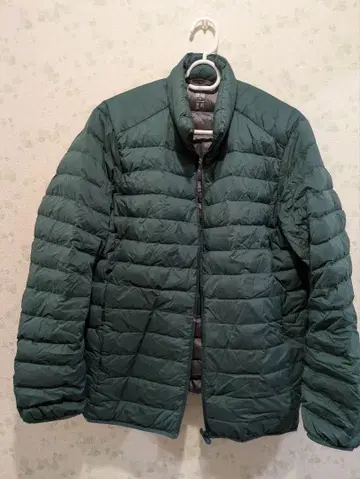 UNIQLO 울트라 라이트 다운 M 그린