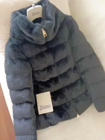 Herno 헬노 블랙 퍼 다운 자켓 다운 코트 숏