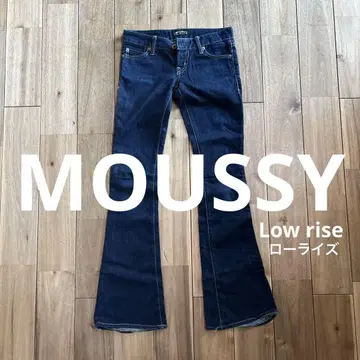 MOUSSY 빈티지 로우라이즈 데님 24인치