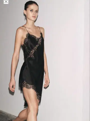 ZARA 자라 COLLECTION 비대칭 레이스 원피스 L