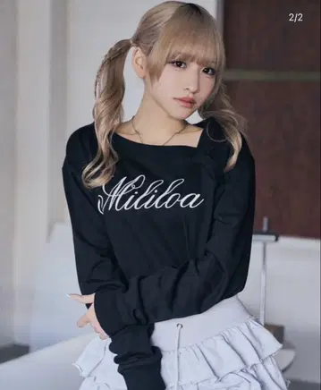 Mililoa 원 숄더 로고 맨투맨