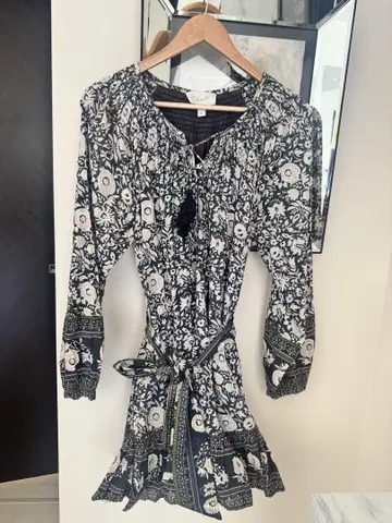 LA 셀럽 애용 cleobella 클레오베라 드레스