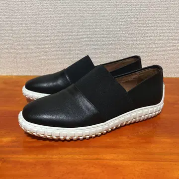 새상품급 스타카토 슬립온 블랙 23cm