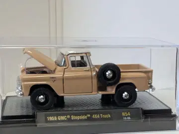 M2 1/64 1958 GMC 스텝 사이드 트럭