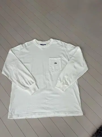 새상품급 더 노스 페스 퍼플 라벨 8oz 롱 T 화이트 L