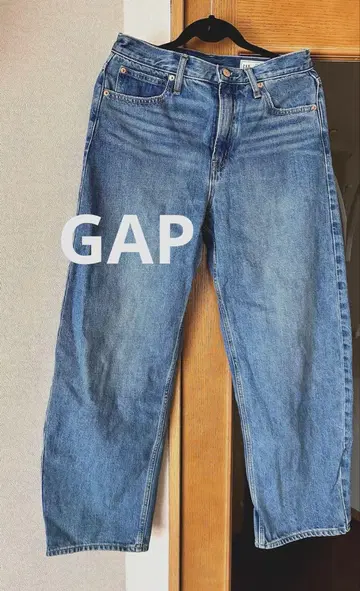 GAP 하이라이즈 배럴 데님